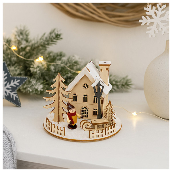 Weihnachtsdeko Schlittenjunge